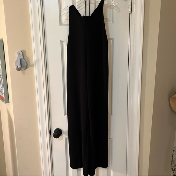 Texture and thread tie back jumpsuit - Picture 2 of 5